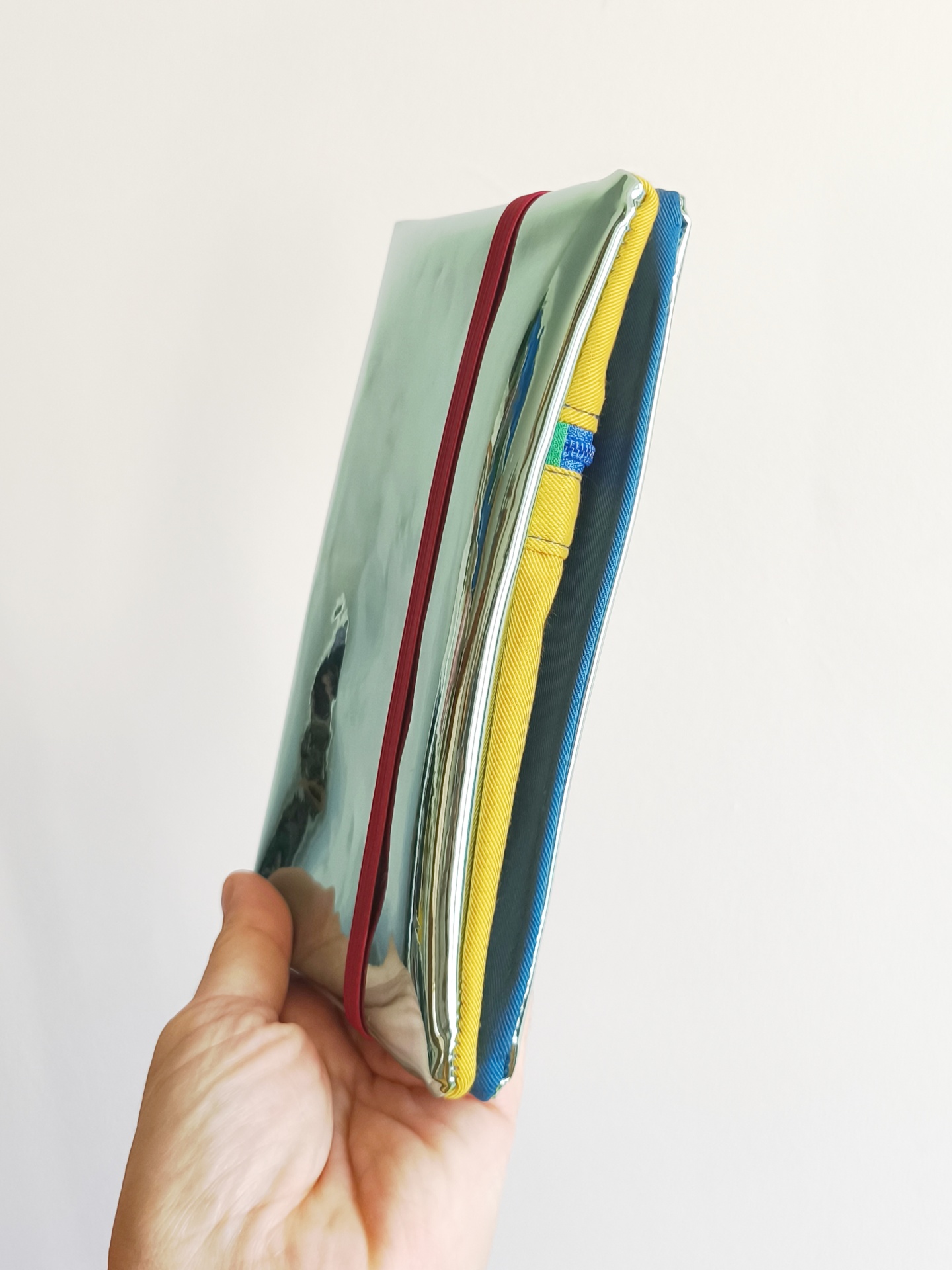 Carteiras porta-tudo! Carteiras porta-tudo!