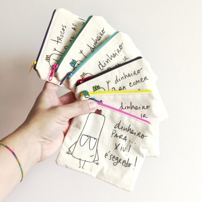 Poupa com o monstro!