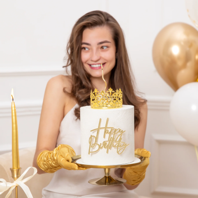 Coroa Topo de Bolo Dourada