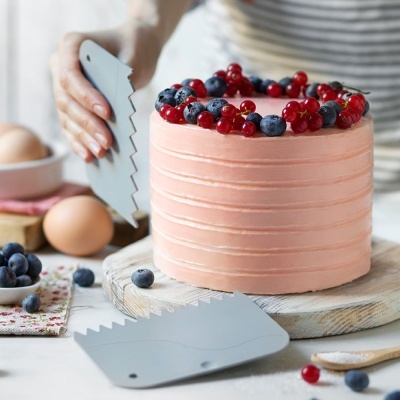 Conj. 2 Espátulas Dentadas