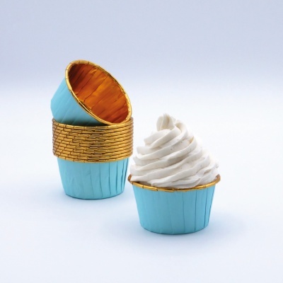 Formas Cupcakes Azul Claro e Douradas