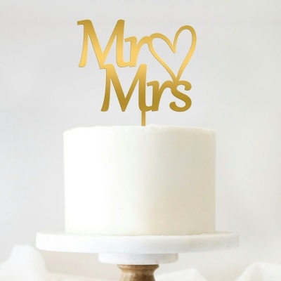 Topo Bolo Mr & Mrs Coração