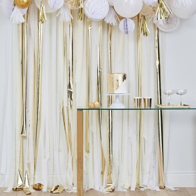 Fundo Cortina Fitas Crepe Gold