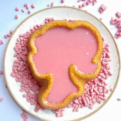 Forma Piscina Boneca