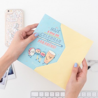 Postal - HOJE É DIA DE CELEBRAR