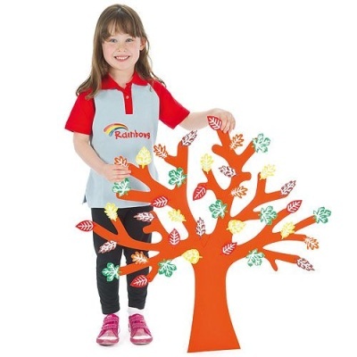 Árvore gigante de madeira