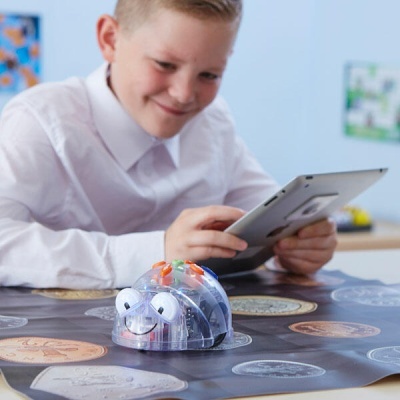 Blue-Bot - Robô Programável para o Chão