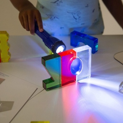 Conjunto de blocos cristal coloridos