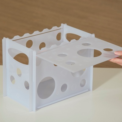 Torre suporte de acrílico translúcido