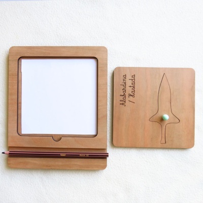 Inserções/ Stencils com formato de folhas