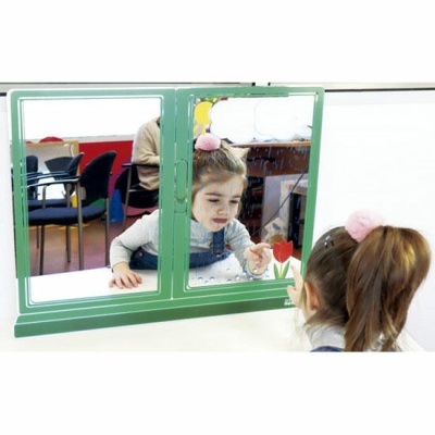 Espelhos Janelas: As 4 Estações Espelhos Janelas: As 4 Estações