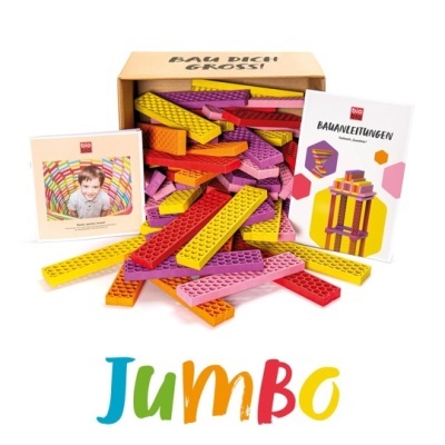 Conjunto de blocos de construção coloridos com livros e caixa de cartão