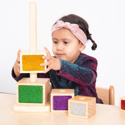 Torre de Empilhamento em Madeira com Glitter