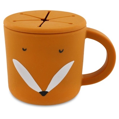 Caneca laranja de silicone com tampa e rosto de raposa.