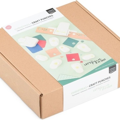 Caixa de cartão com conjunto de recortes para artesanato natalício