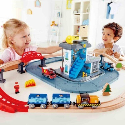 Quartel de Serviços de Emergência 2 em 1