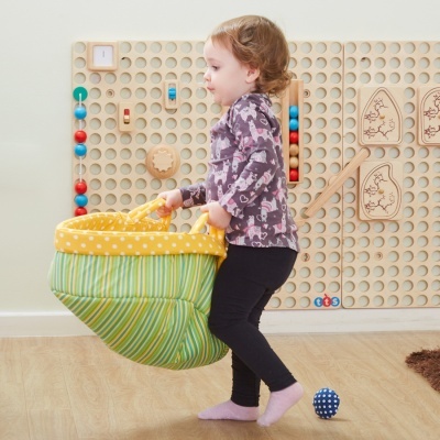 Cesto da Coleção de Seixos