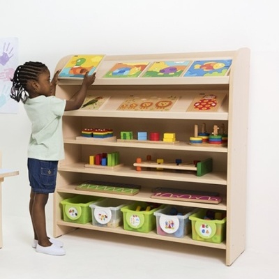 Móvel Alto com Múltiplas Prateleiras MobiNathan