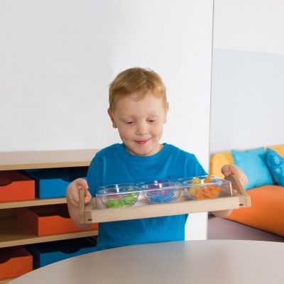 Bandeja com fundo transparente