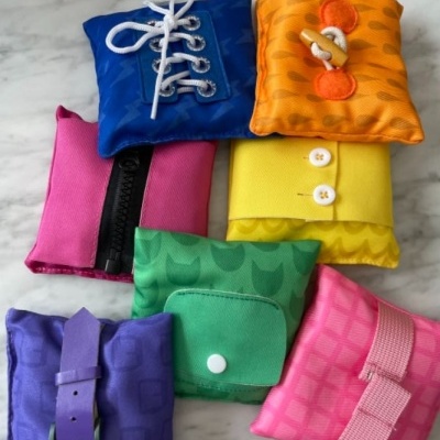 Sacos Sensoriais de Habilidades de Vestir