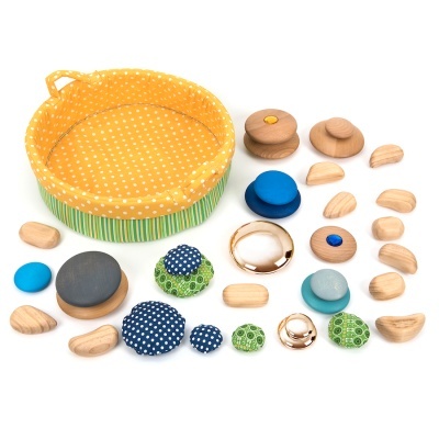 Cesto da Coleção de Seixos