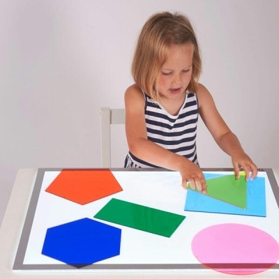 Set figuras geométricas transparentes