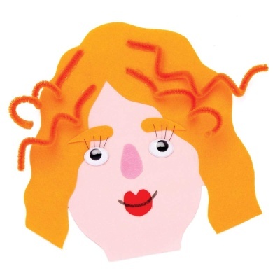 Ilustração de rosto feminino com cabelo laranja e traços caricaturais