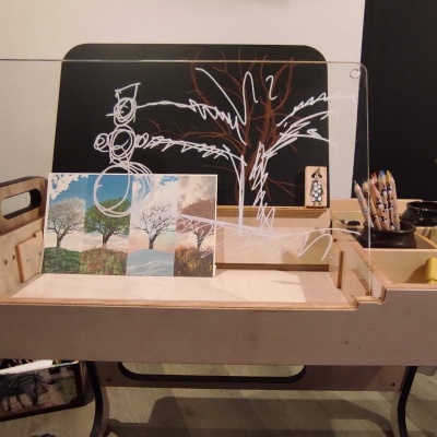 Conjunto de Mesa e Cadeira ajustável Luula