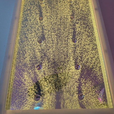 Painel mural interativo de Bolhas