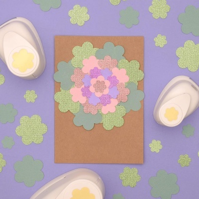 Conjunto Perfuradores Flowers