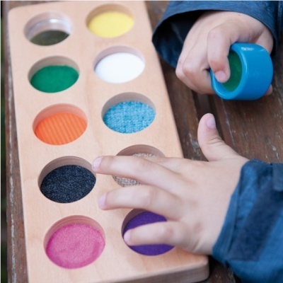 Jogo Sensorial para Reconhecimento Tátil