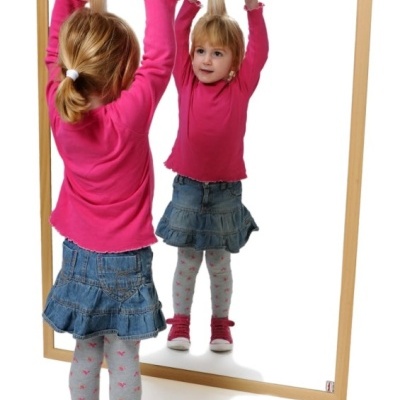 Espelhos inquebrável com moldura (madeira ou metal) Espelhos inquebrável com moldura (madeira ou metal)