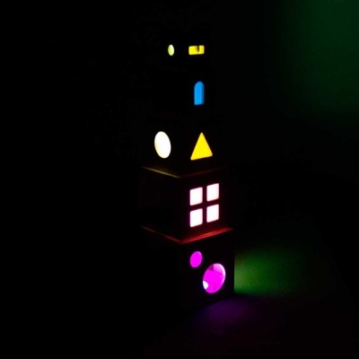 Cubos empilháveis translúcidos