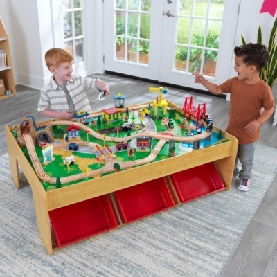 Waterfall Mountain Train Set & Table Waterfall Mountain Train Set & Table