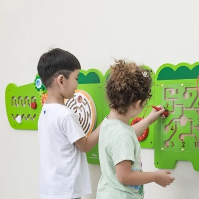 Crocodilo wall pannel 2