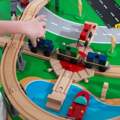 Waterfall Mountain Train Set & Table Waterfall Mountain Train Set & Table