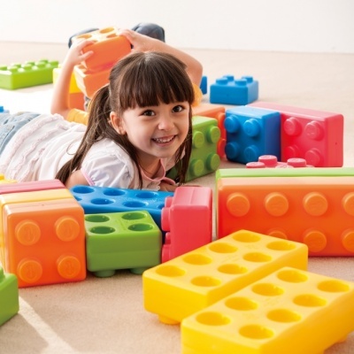 Brick Me - Blocos de construção gigantes