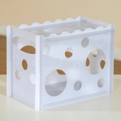 Torre suporte de acrílico translúcido