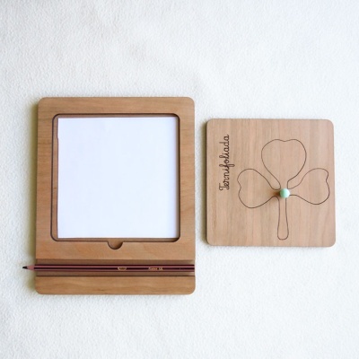 Inserções/ Stencils com formato de folhas