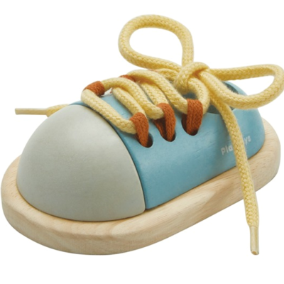 Vamos atar o nosso sapato?