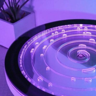 Mesa de Bolhas com Labirinto Sensorial