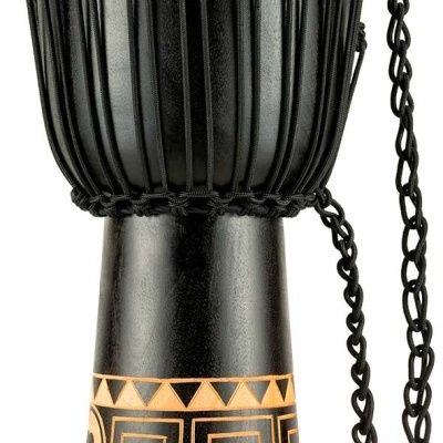 Djembe preto com padrões geométricos castanhos e corda preta entrelaçada