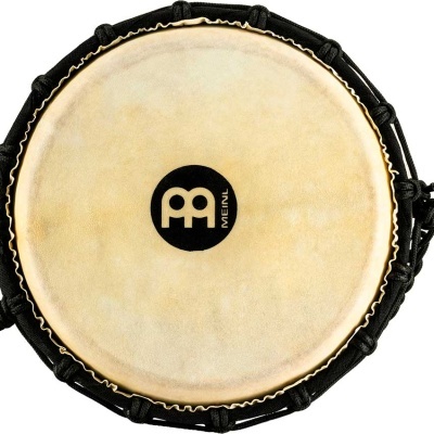 Atabaque redondo com pele natural e aro preto de tecido