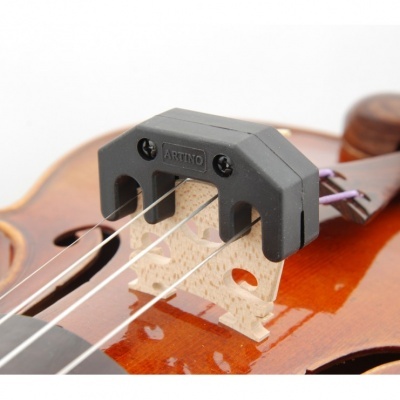 Surdinas de estudo / hotel