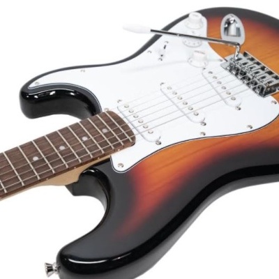 Guitarra elétrica sunburst com três captadores single-coil e braço de madeira
