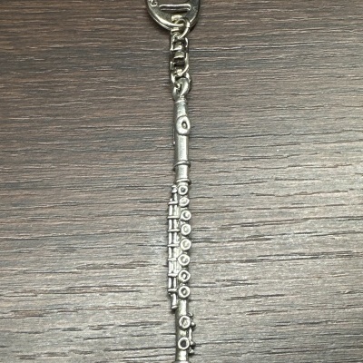 Porta-chaves flauta transversal