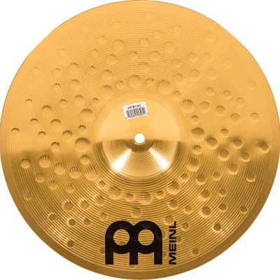 Prato de bateria dourado com padrão de círculos em relevo e logo MEINL