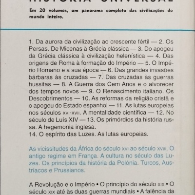 Capa traseira de um livro História Universal com texto detalhado, código de barras e nome da editora.