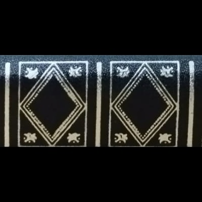 Capa de livro preta com estampas douradas e texto MOLIÈRE TEATRO