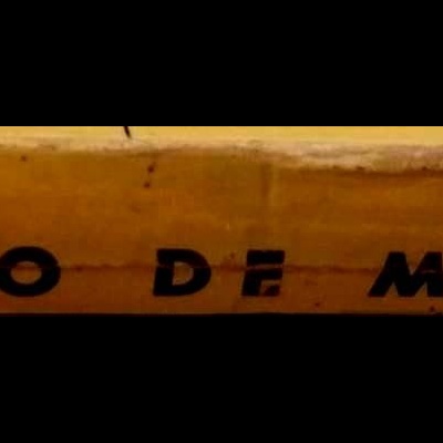 Espinha de livro amarelo titulado Tempo de Matar de Ennio Flaiano